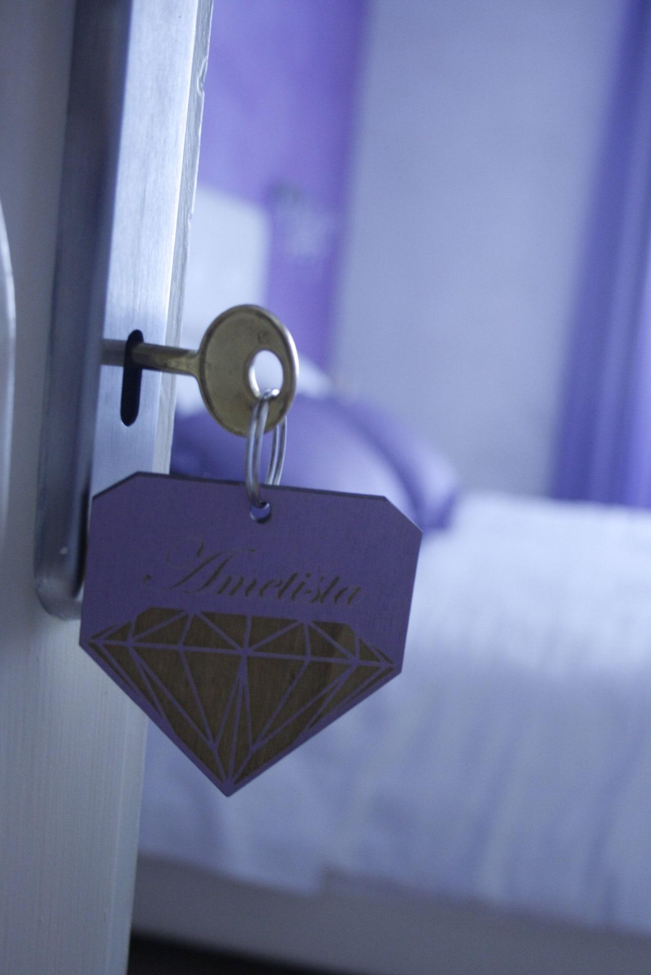 Guest house Crystal Rhome 3*