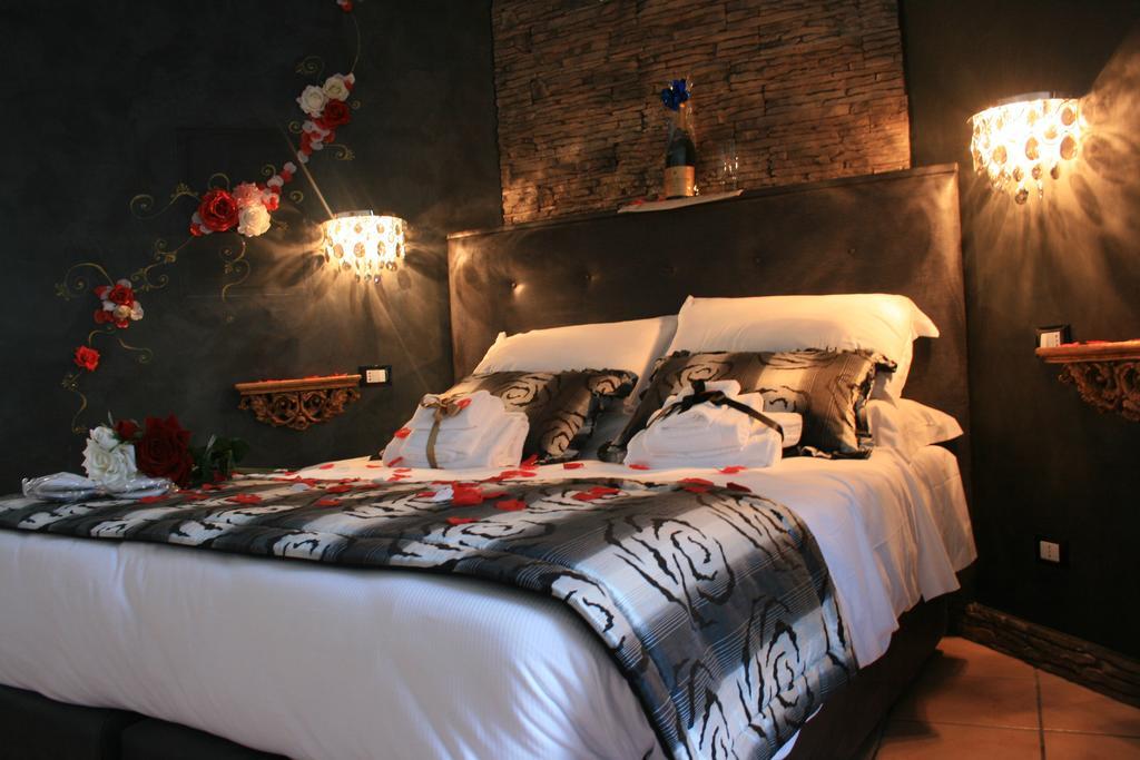 Guest house Crystal Rhome 3*